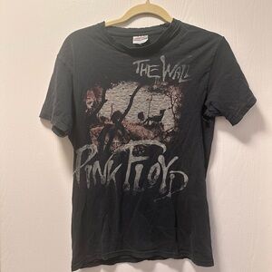 VTG Pink Floyd “The Wall” Thrashed T-Shirt - Sz Small